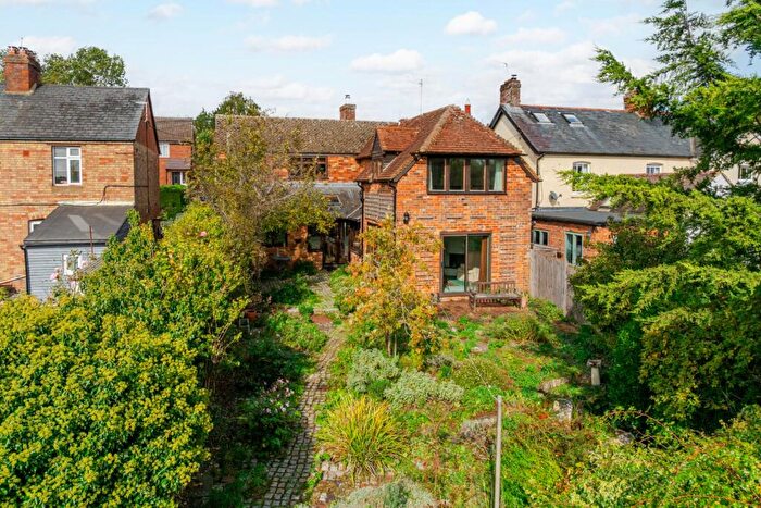 5 Bedroom Detached House For Sale In Church Street, Quainton, Aylesbury, Buckinghamshire, HP22