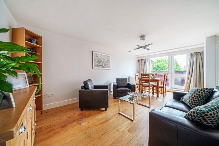 1 Bedroom Flat To Rent In Vauxhall Bridge Road, Pimlico, SW1V