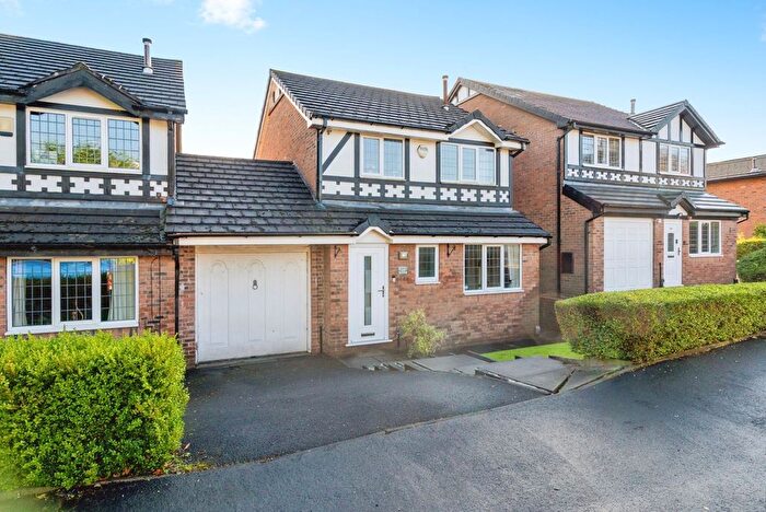 3 Bedroom Link Detached House For Sale In Ashworth Lane, Bolton, Greater Manchester, BL1