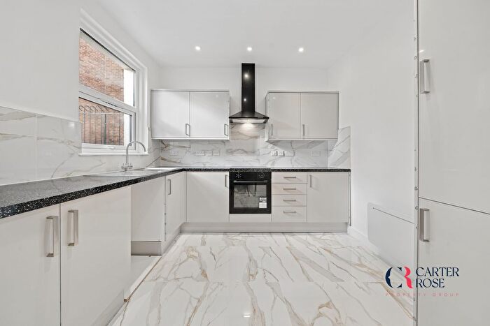 6 Bedroom Flat To Rent In North End, Croydon, CR0