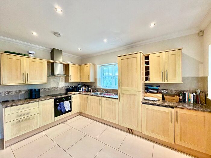 2 Bedroom Flat To Rent In Thornaby Road, Stockton-On-Tees, TS17