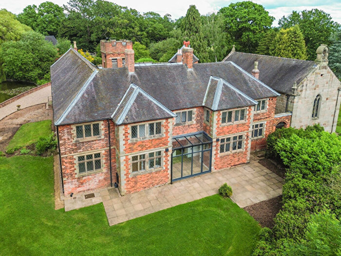 4 Bedroom Link Detached House To Rent In The Coach House, Barton Court, Church Broughton, DE65