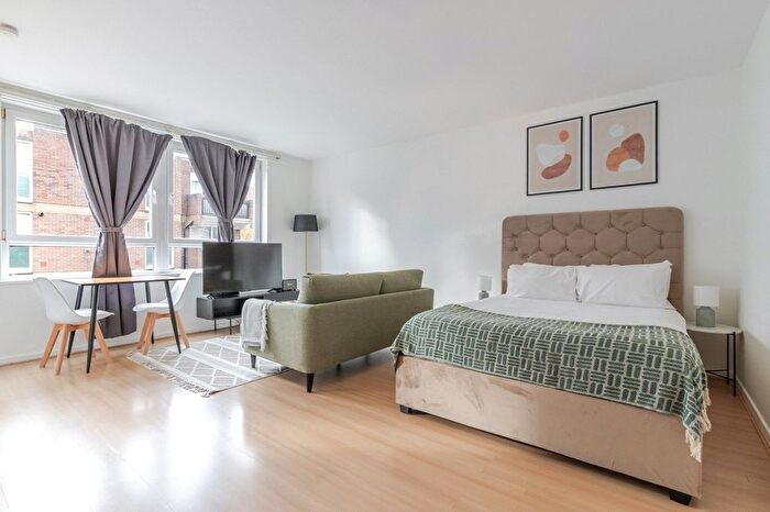 Studio To Rent In Vanbrugh Court, Wincott Street, SE11