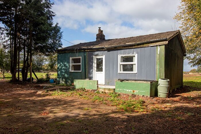 Detached Bungalow For Sale In Petersfield Road, Monkwood, Alresford, SO24