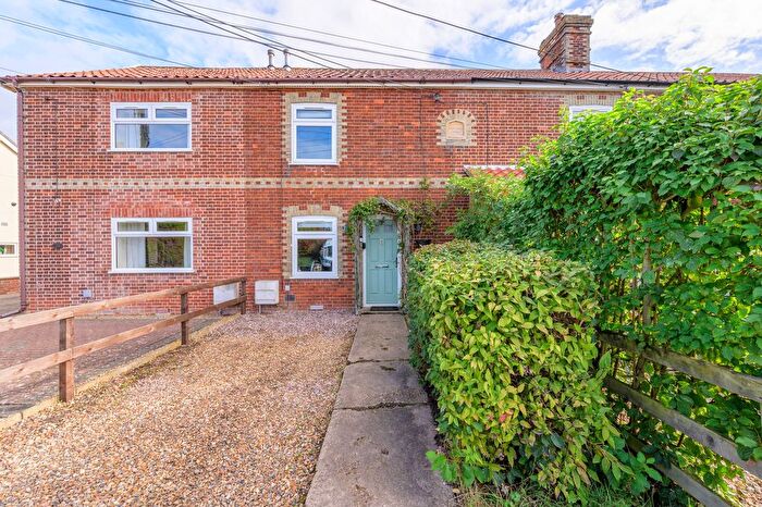 2 Bedroom Terraced House For Sale In Louies Lane, Roydon, IP22