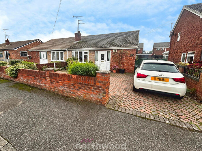 2 Bedroom Bungalow For Sale In Abbey Way, Dunscroft, Doncaster, DN7