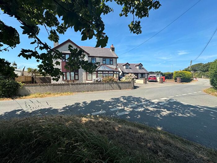 5 Bedroom Detached House For Sale In Rhiangwyn Amp; Rhiangwyn Cottage, Llanrhyddlad, Llanrhyddlad, LL65