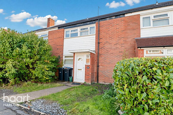 2 Bedroom Terraced House For Sale In Primrose Field, Harlow, CM18