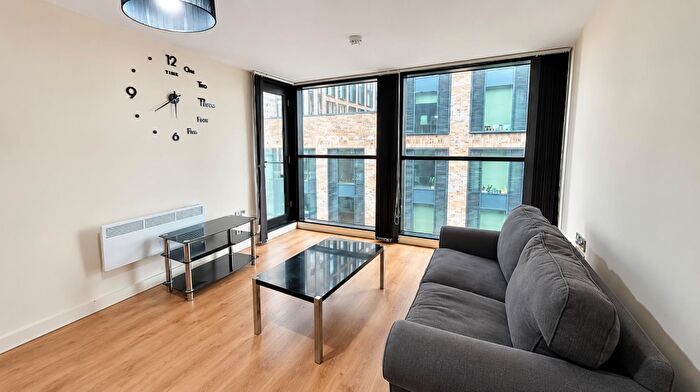 2 Bedroom Apartment To Rent In Pall Mall, Liverpool, L3