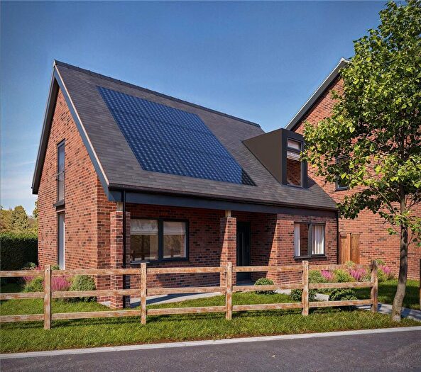 3 Bedroom Detached House For Sale In The Green, Cheapside, DN37