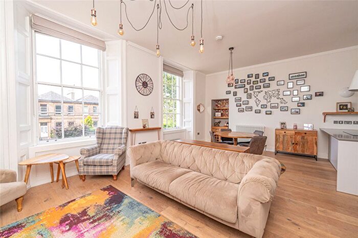 4 Bedroom Flat For Sale In Minto Street, Edinburgh, EH9