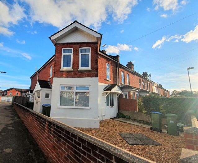 1 Bedroom Maisonette To Rent In Bishops Road, Southampton, SO19