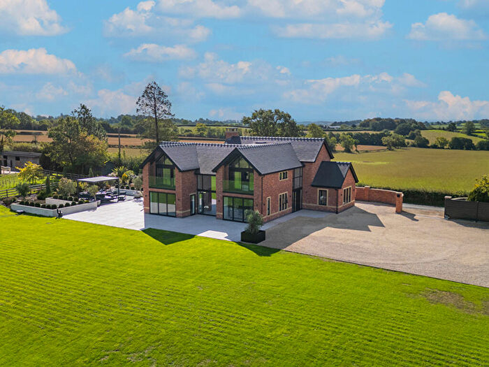 6 Bedroom Detached House For Sale In Atlow Lane, Atlow Ashbourne, DE6