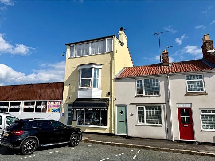 2 Bedroom Property For Sale In Chapel Street, Flamborough, Bridlington, East Yorkshire, YO15