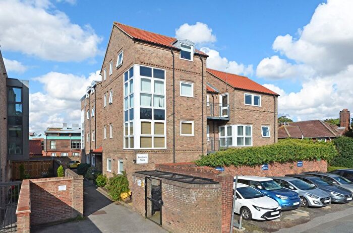 2 Bedroom Flat For Sale In Bootham Place, Bootham Row, York, YO30
