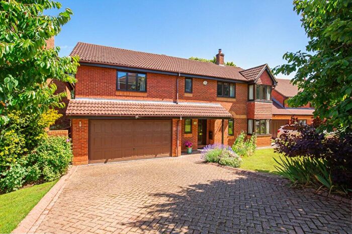 6 Bedroom Detached House For Sale In Glenavon Park, Bristol, BS9
