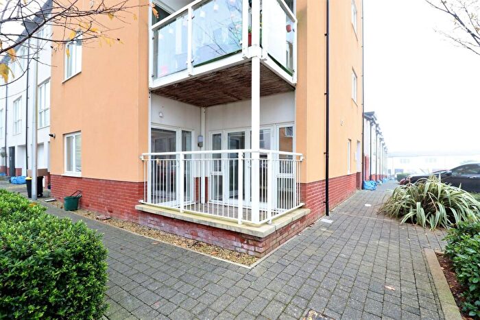 2 Bedroom Apartment To Rent In Wain Close, Penarth Heights, Vale Of Glamorgan, CF64