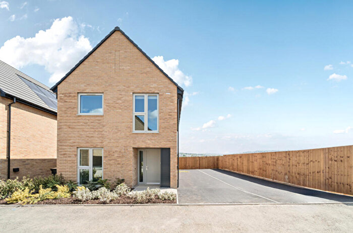 3 Bedroom Detached House To Rent In Copper Coin Close Barrowford, BB9