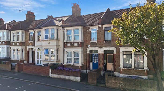 3 Bedroom Terraced House For Sale In Scarborough Road, Leytonstone, Waltham Forest, E11