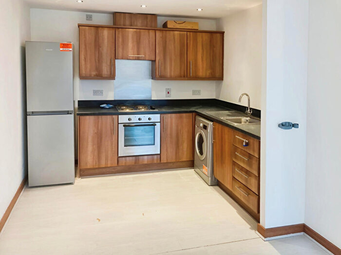 2 Bedroom Apartment To Rent In Seafront, Southend On Sea, SS1
