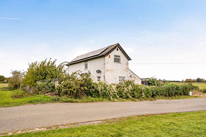 3 Bedroom Detached House For Sale In Hocklesgate, Spalding, PE12