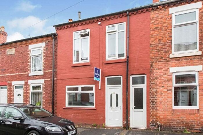 3 Bedroom Terraced House For Sale In Victoria Road, Northwich, CW9