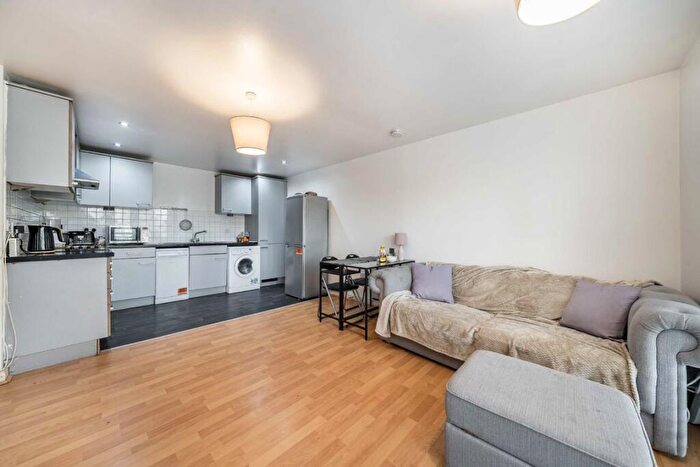 2 Bedroom Flat For Sale In St. Georges Way, Peckham, SE15