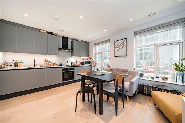 1 Bedroom Flat To Rent In Berwick Street, Fitzrovia Amp; Covent Garden, W1F