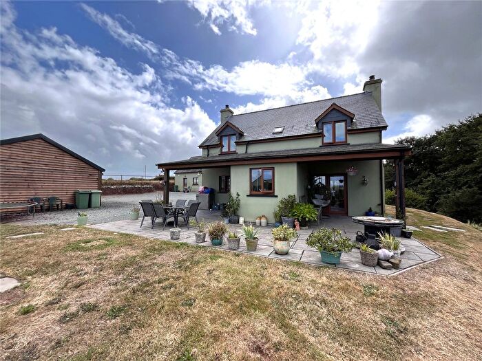 3 Bedroom Detached House For Sale In Hundleton, Pembroke, Pembrokeshire, SA71