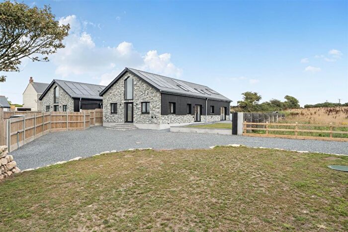 4 Bedroom Detached House For Sale In Rame Cross, Penryn, TR10
