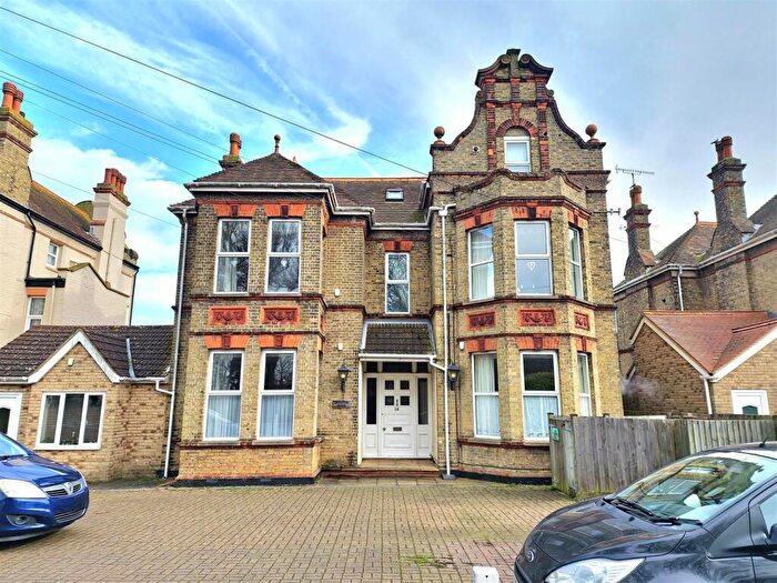 1 Bedroom Flat To Rent In Callis Court Road, Broadstairs, CT10