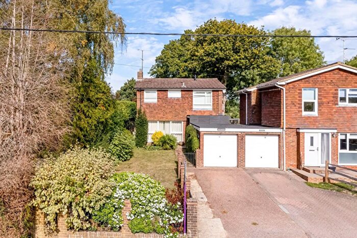 4 Bedroom Detached House For Sale In Green Road, Wivelsfield Green, RH17