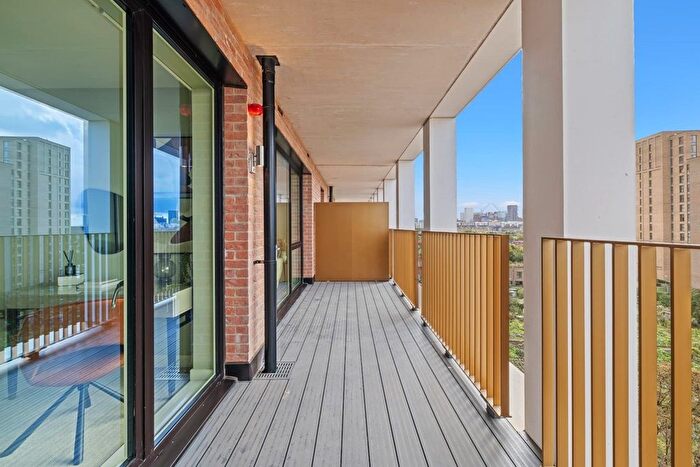 1 Bedroom Flat For Sale In "Block - Plot " At Oliver Road, London, E10