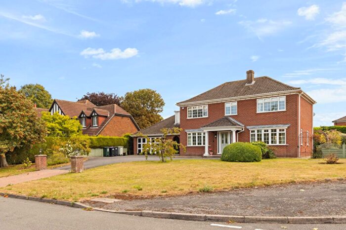 4 Bedroom Detached House For Sale In Station Road, Ludborough, DN36