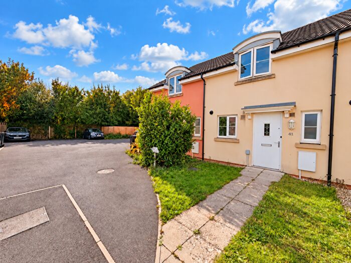 2 Bedroom Terraced House For Sale In Cunningham Road, Yeovil, BA21