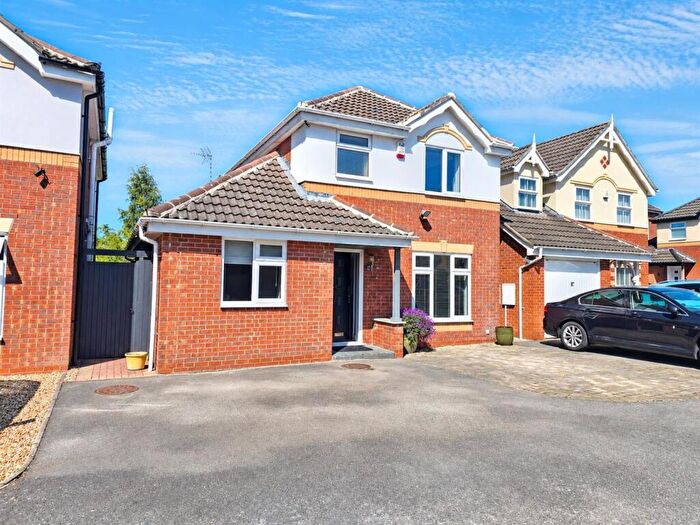 3 Bedroom Detached House For Sale In Calder Close, Hilton, Derby, DE65