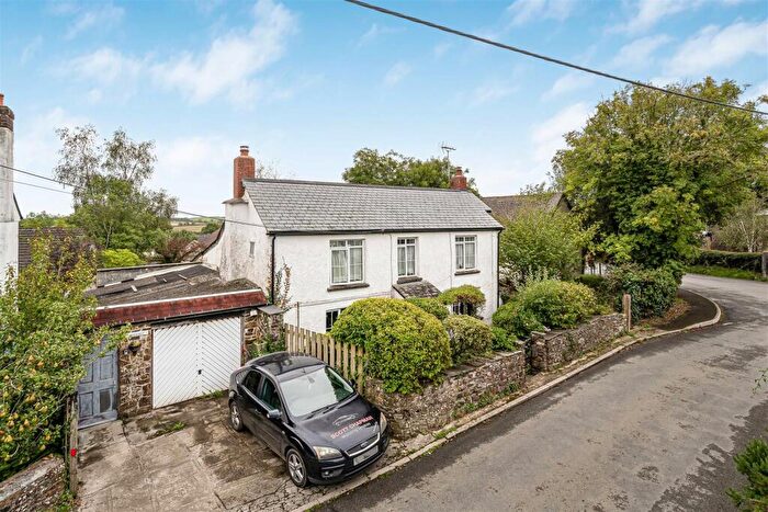 4 Bedroom Detached House For Sale In Petherwin Gate, Launceston, PL15