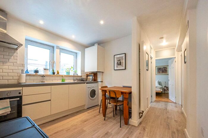 2 Bedroom Flat For Sale In Kerrison Road, Stratford, London, E15
