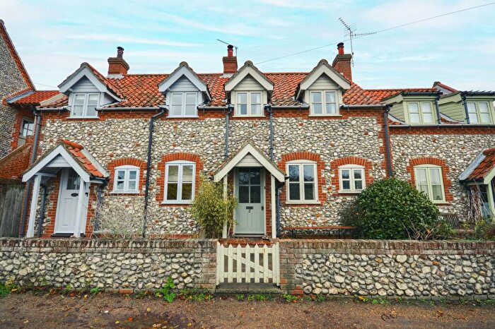 3 Bedroom Terraced House To Rent In Stiffkey, NR23