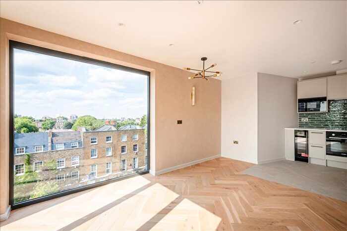 2 Bedroom Flat To Rent In Allgood Street, Shoreditch, E2