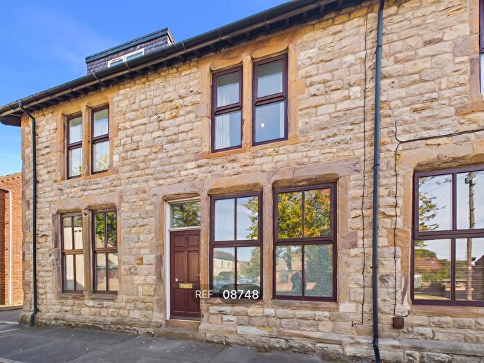 3 Bedroom Terraced House To Rent In High Street, South Milford, Leeds, LS25