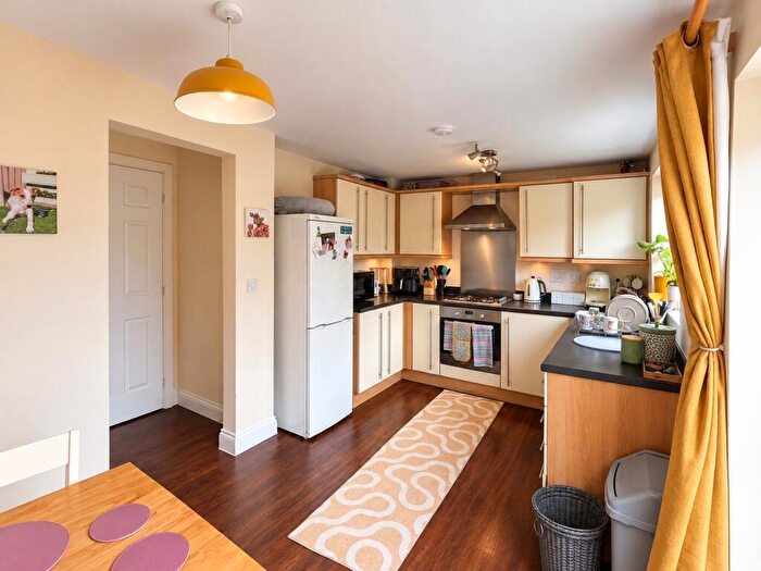 3 Bedroom House To Rent In Wharf Gardens, Bingham, NG13