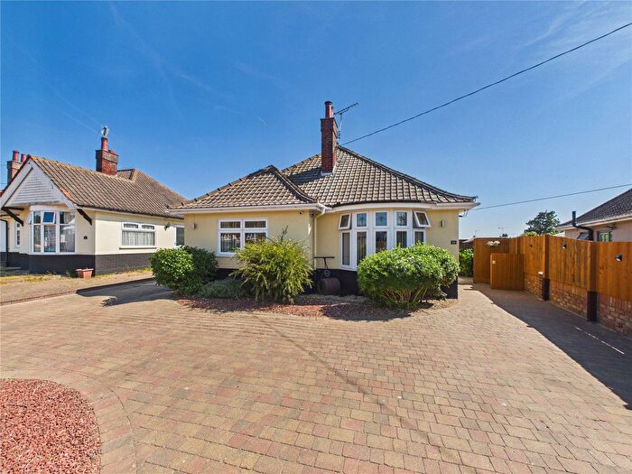 3 Bedroom Bungalow For Sale In Mill Lane, Felixstowe, Suffolk, IP11