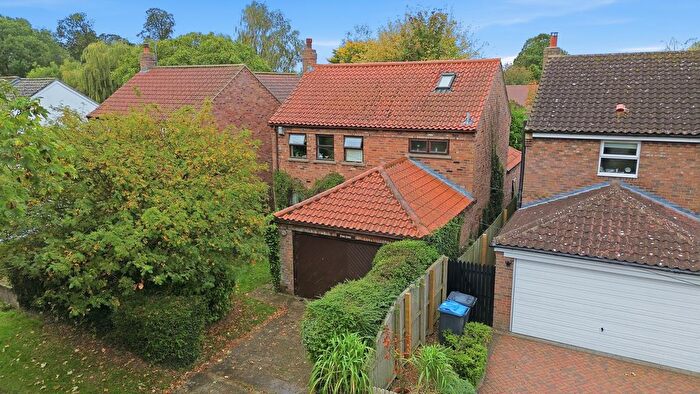 3 Bedroom Detached House For Sale In Back Lane, Newton On Ouse, YO30
