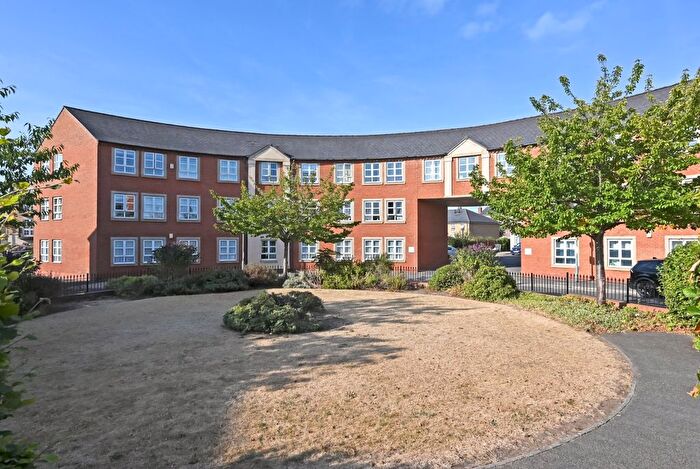 3 Bedroom Flat To Rent In Martins Court, Leeman Road, York, YO26