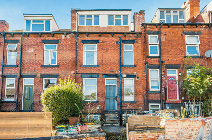 4 Bedroom Terraced House For Sale In Wetherby Place, Burley, Leeds, LS4