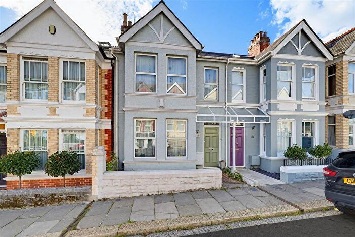 4 Bedroom Terraced House For Sale In Hillside Avenue, Plymouth, PL4