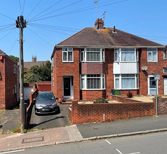 3 Bedroom Semi-Detached House For Sale In Butts Road, Heavitree, Exeter, EX2