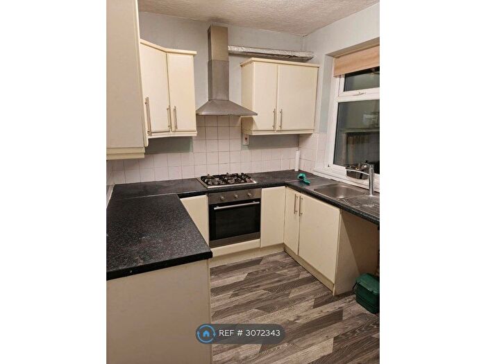 2 Bedroom Terraced House To Rent In Milne St, Oldham, OL9