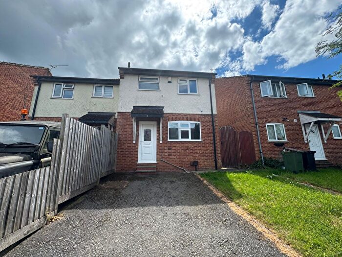 2 Bedroom Semi-Detached House To Rent In Malham Way, Oadby, LE2